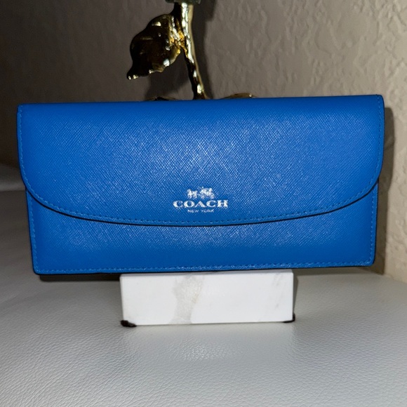 Coach Vibrant Blue Women's Slim Wallet - Picture 1 of 8